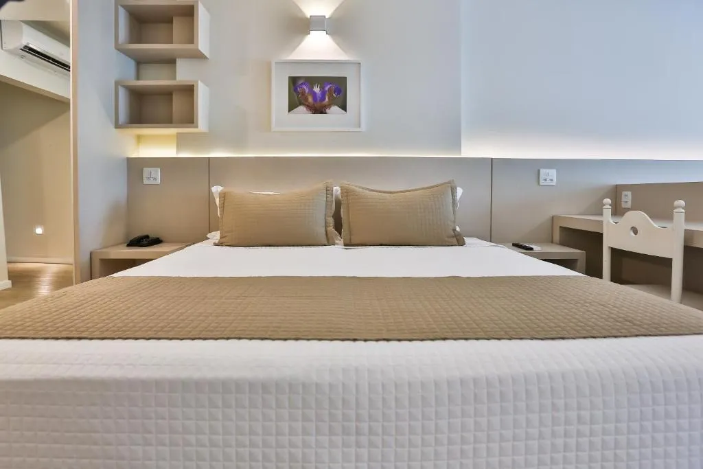 Deluxe Suite with Sea View