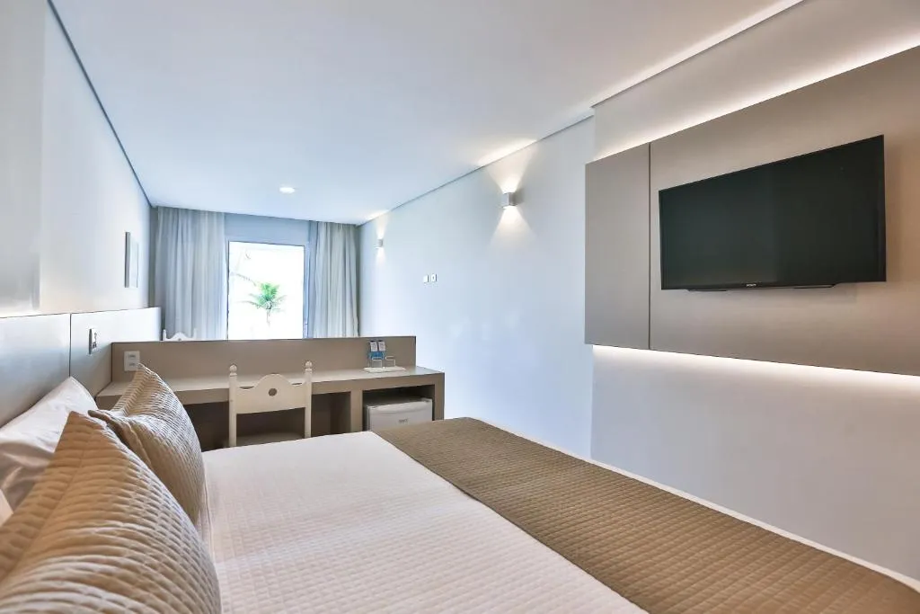 Deluxe Suite with Sea View